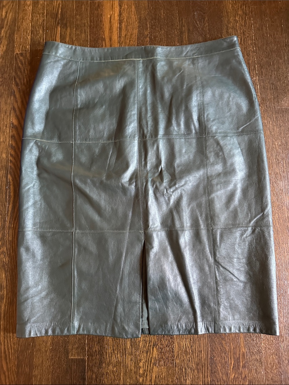 White House Black Market Hunter Green Leather Pencil Skirt with Slit Size 16
